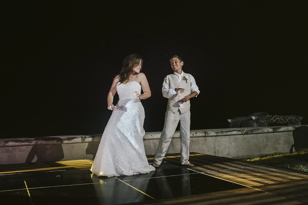 best documentary wedding photographer in mazatlan fotografia documental de bodas