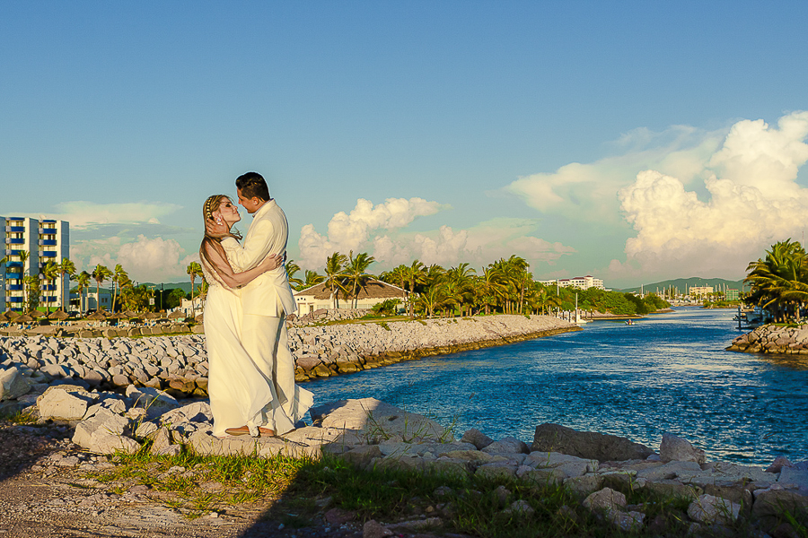 fotografo de bodas en mazatlan, mazatlan destination wedding photographer, bodas en mazatlan, bodas en mexico, culiacan, mochis, concordia, los cabos, oaxaca, puebla, bodas en puebla, bodas en queretaro, san miguel de allende, bodas en san miguel de allende