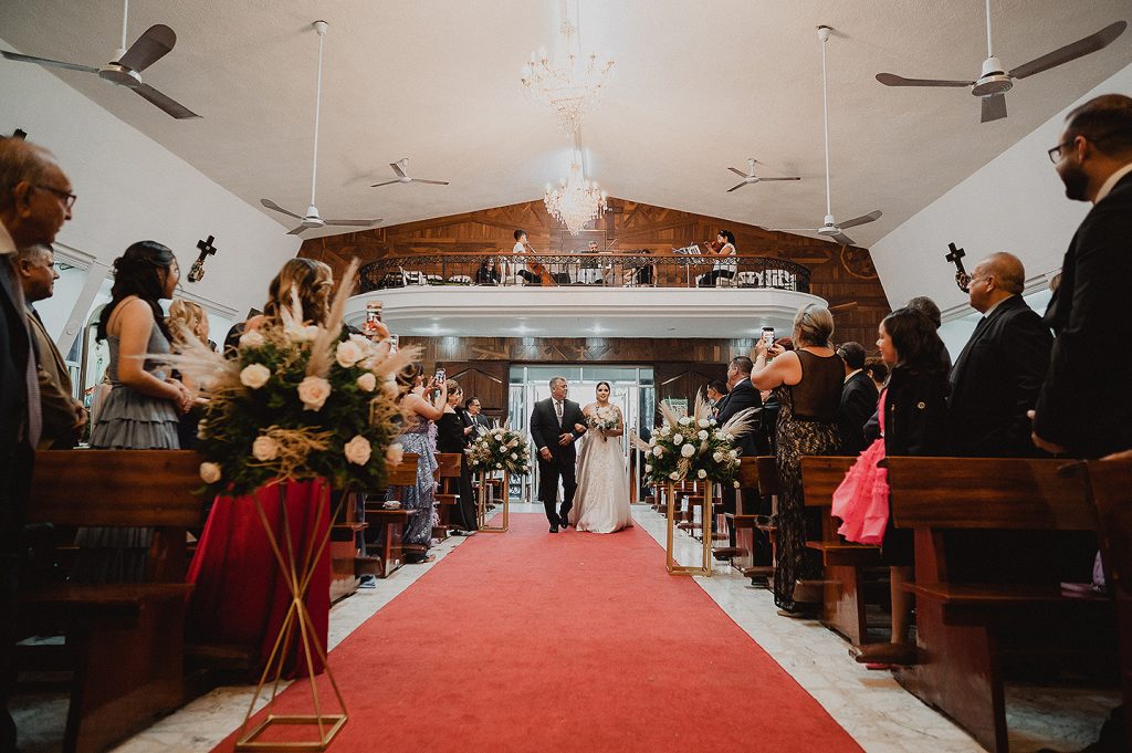 Fotografos en mazatlan, Wedding photographer in mazatlan, engagement photography lovers, mazatlan photographer, wedding photographer in beach, love story