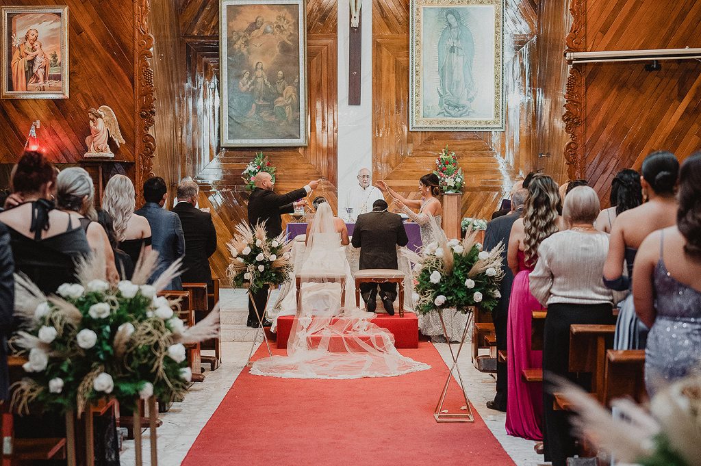 Fotografos en mazatlan, Wedding photographer in mazatlan, engagement photography lovers, mazatlan photographer, wedding photographer in beach, love story